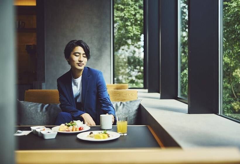 호텔 Holiday Inn Express Osaka City Centre Midosuji, An Ihg