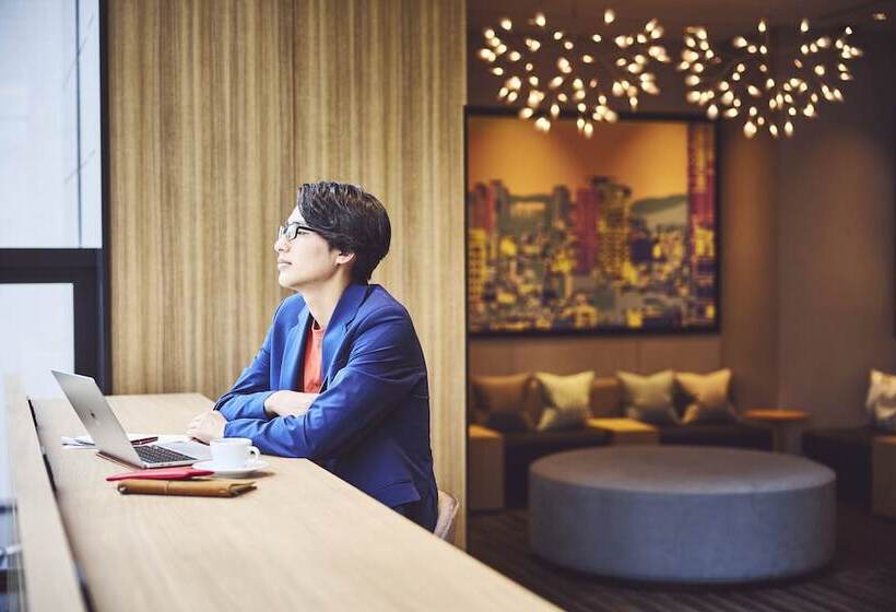 호텔 Holiday Inn Express Osaka City Centre Midosuji, An Ihg