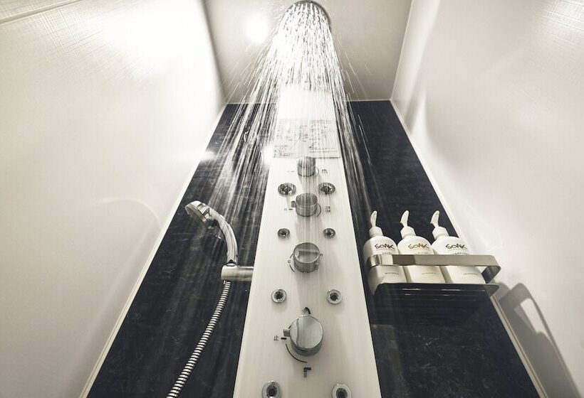 호텔 Holiday Inn Express Osaka City Centre Midosuji, An Ihg