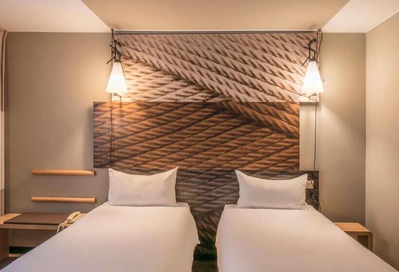 هتل Ibis Poznan Centrum