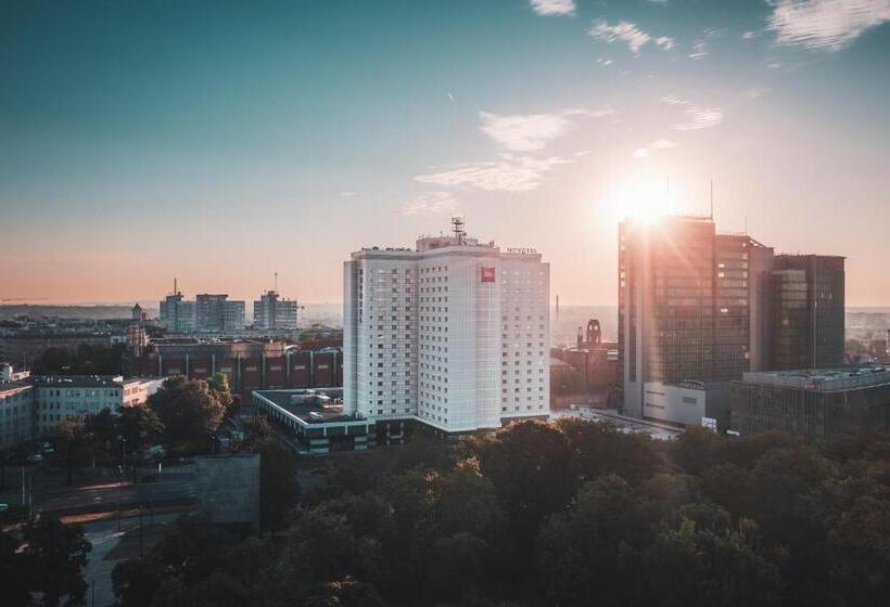 هتل Ibis Poznan Centrum