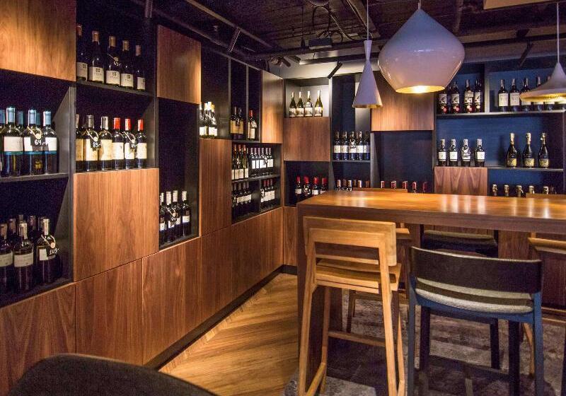 هتل Ibis Poznan Centrum