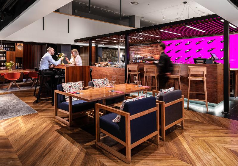 هتل Ibis Poznan Centrum