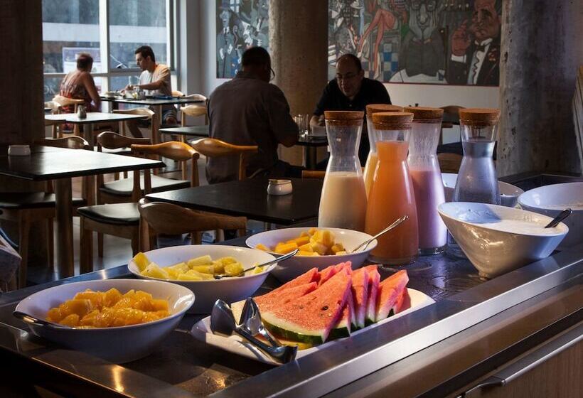 هتل Ibis Styles Montevideo Biarritz