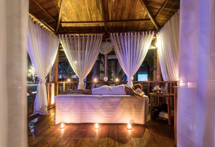 هتل Isabella Resort