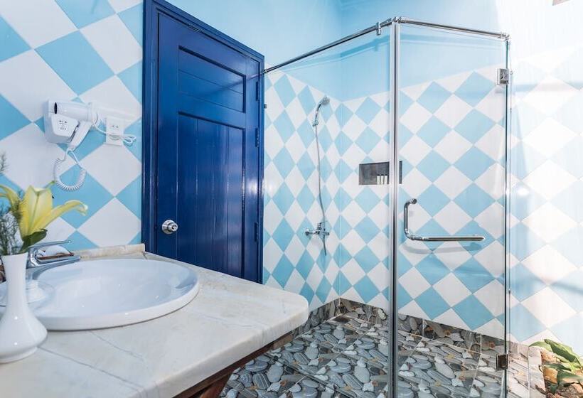 هتل Isabella Resort