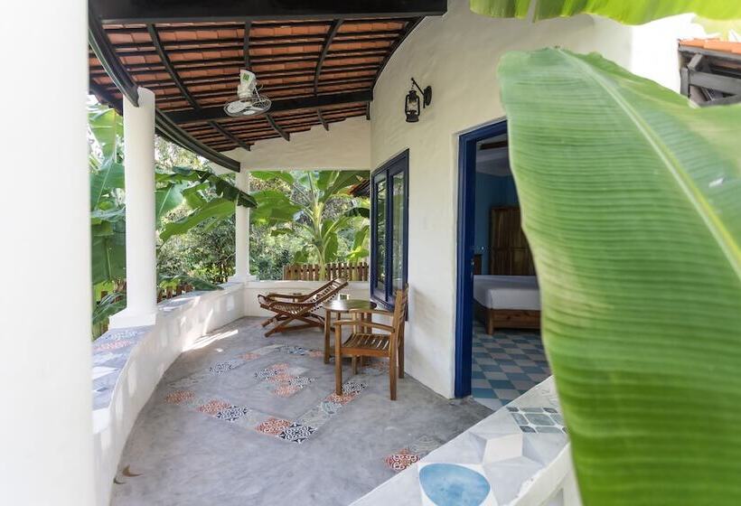 هتل Isabella Resort