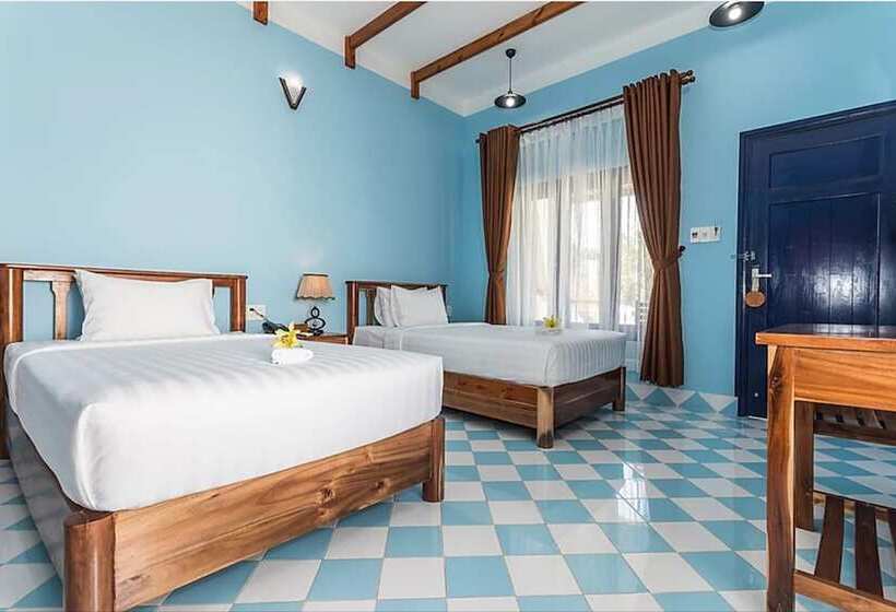 هتل Isabella Resort