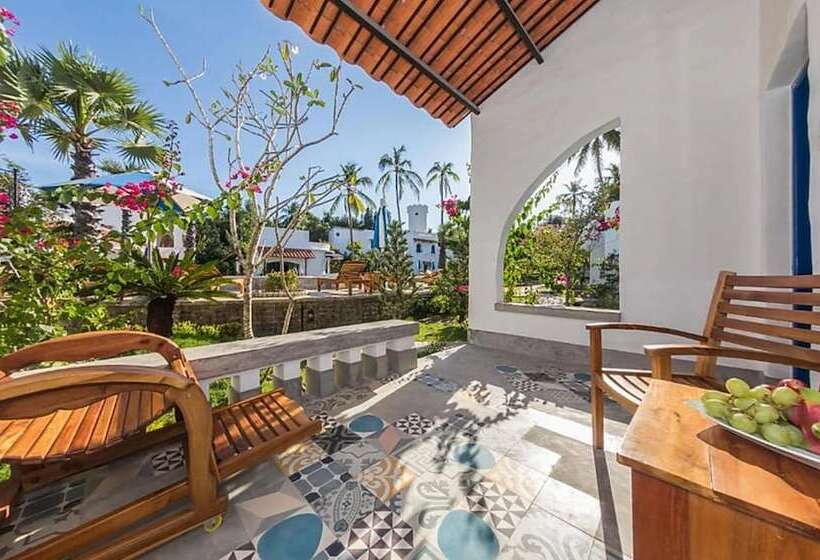 هتل Isabella Resort