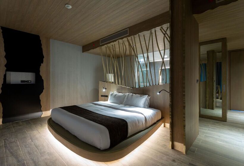 Отель Kalima Resort And Villas Khao Lak