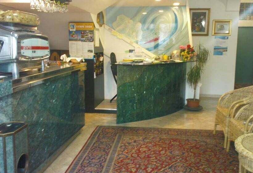 ホテル Laguna Blu