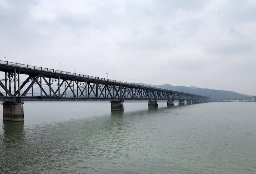 فندق Le Méridien Hangzhou, Binjiang