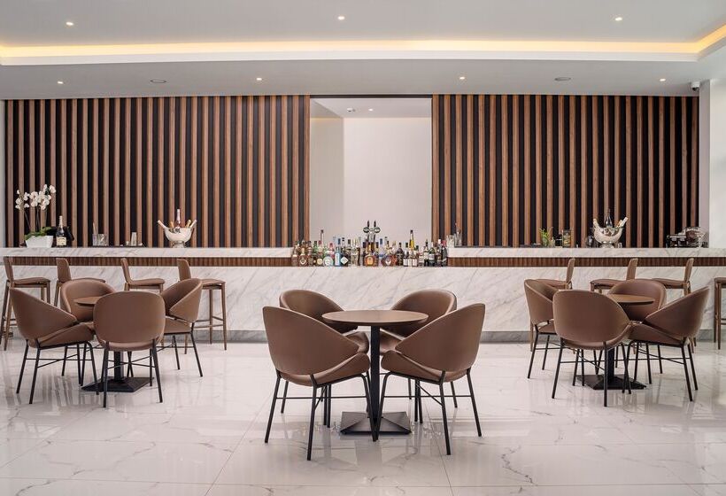 בית מלון כפרי Lindos Grand Resort & Spa   Adults Only