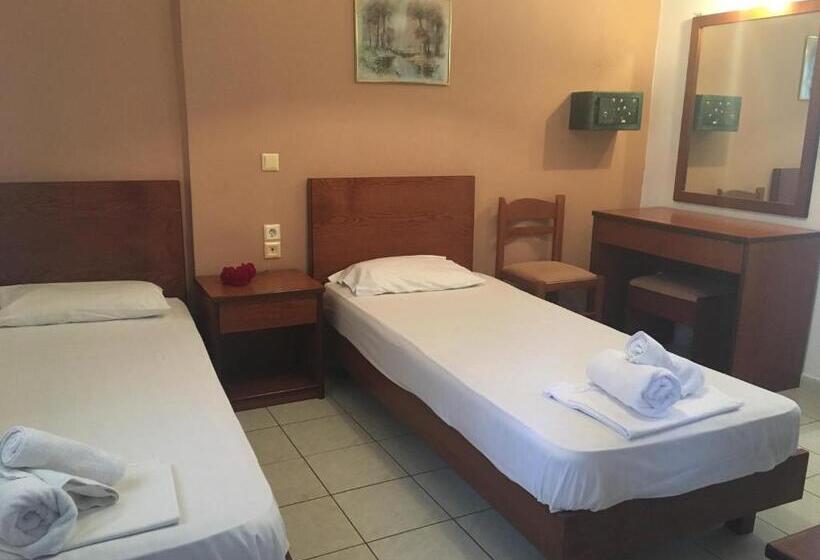 בית מלון כפרי Litsa Efi