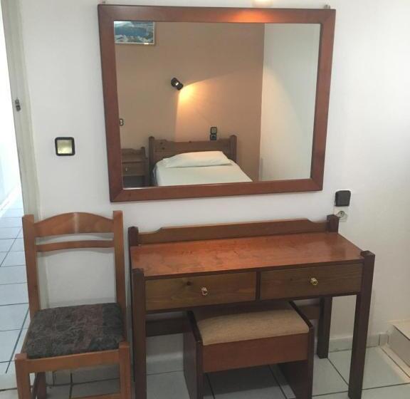 בית מלון כפרי Litsa Efi