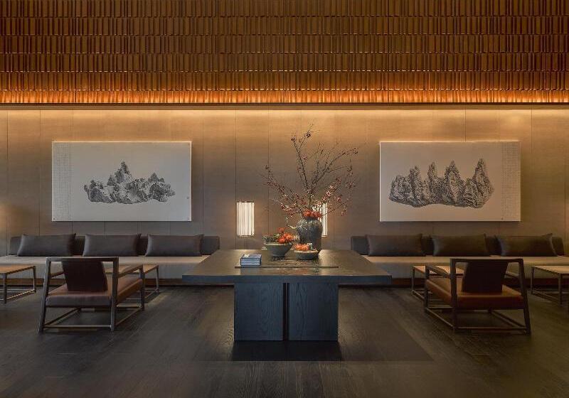 Lohkah Hotel & Spa Free Welcome Fruit Plate