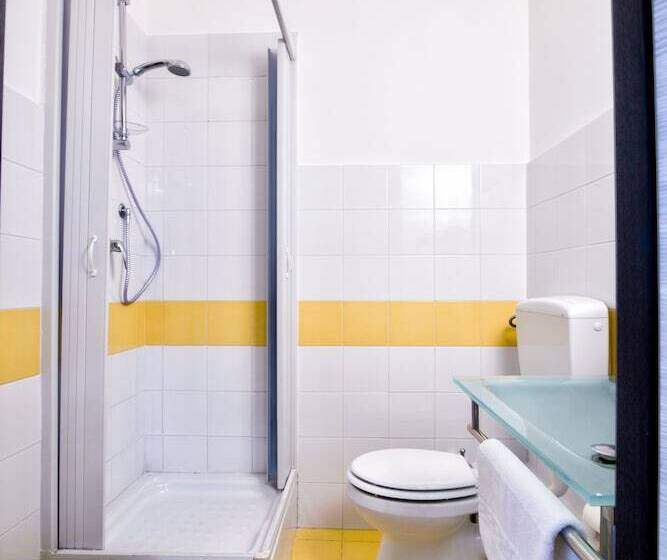 酒店 Maqueda Central Suites