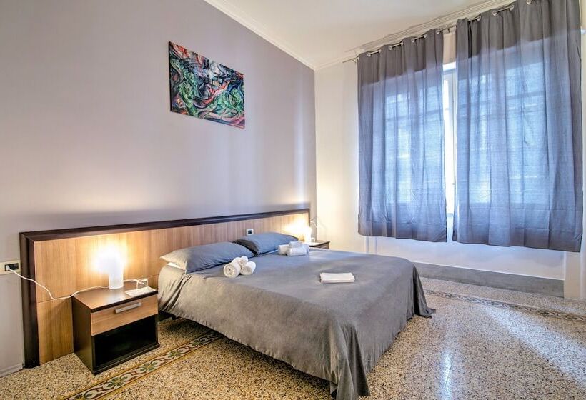 酒店 Maqueda Central Suites