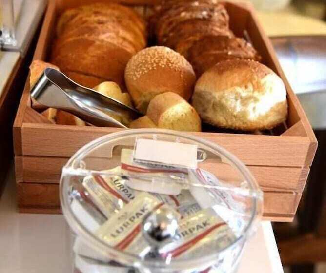 בית מלון כפרי Messaria