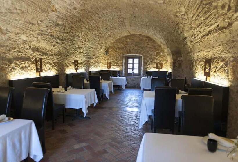 فندق Moli De L Escala