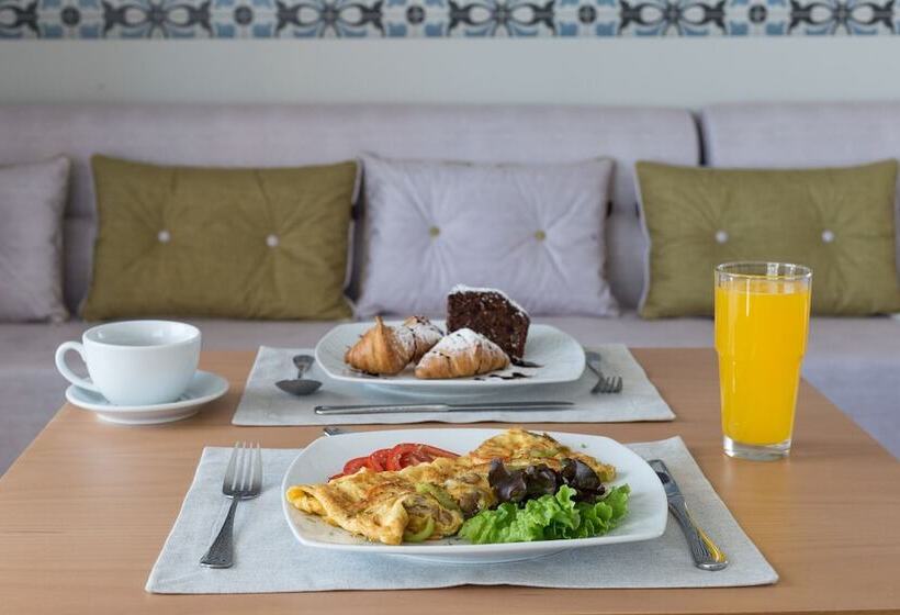 ホテル Mythic Summer