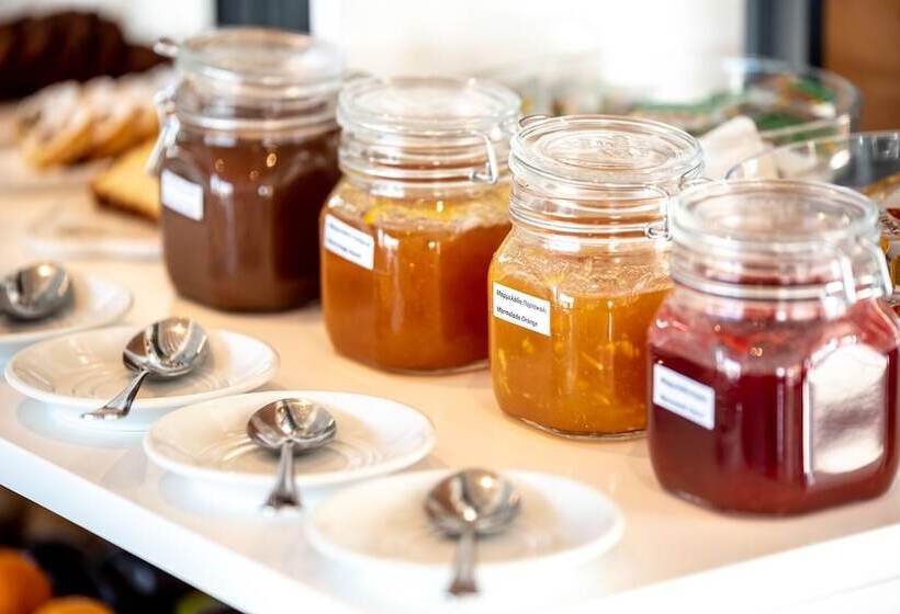 ホテル Mythic Summer