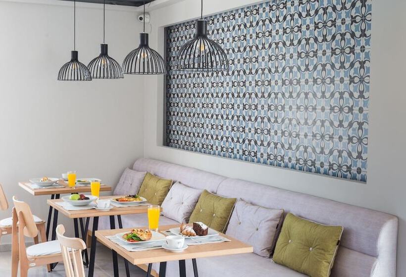 ホテル Mythic Summer