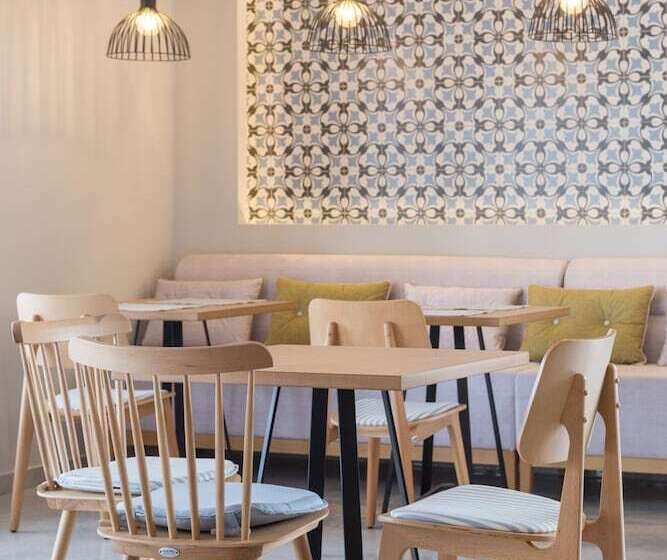 ホテル Mythic Summer