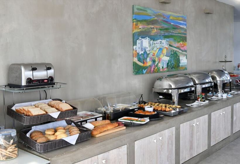 فندق Naoussa Hills Boutique Resort  Adults Only