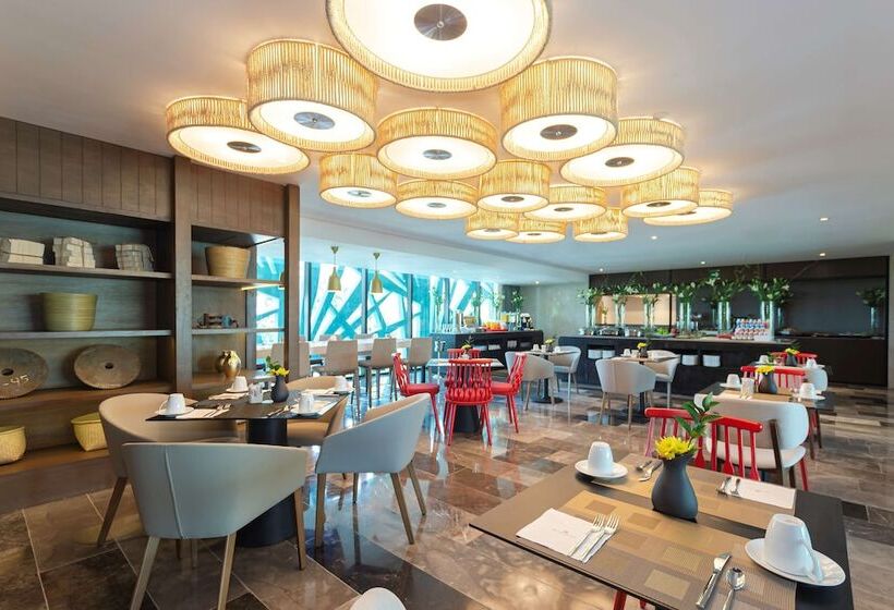 호텔 NH Collection Merida Paseo Montejo