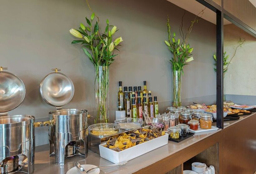 호텔 NH Collection Merida Paseo Montejo