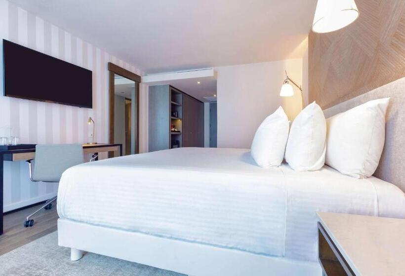 호텔 NH Collection Merida Paseo Montejo