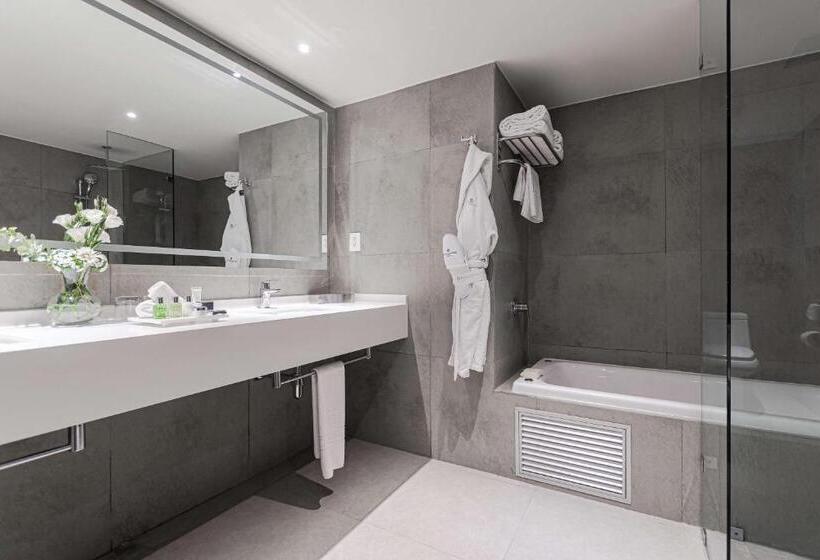 Отель NH Collection Merida Paseo Montejo