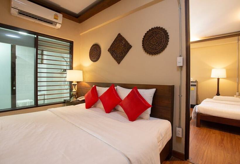 فندق Nightbazaar Inn