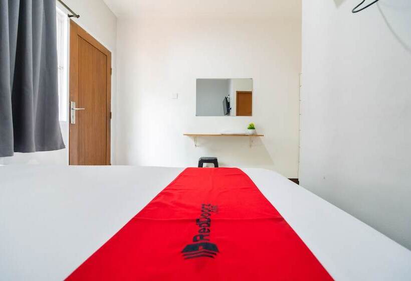 酒店 Nyenyak Senayan Benhil