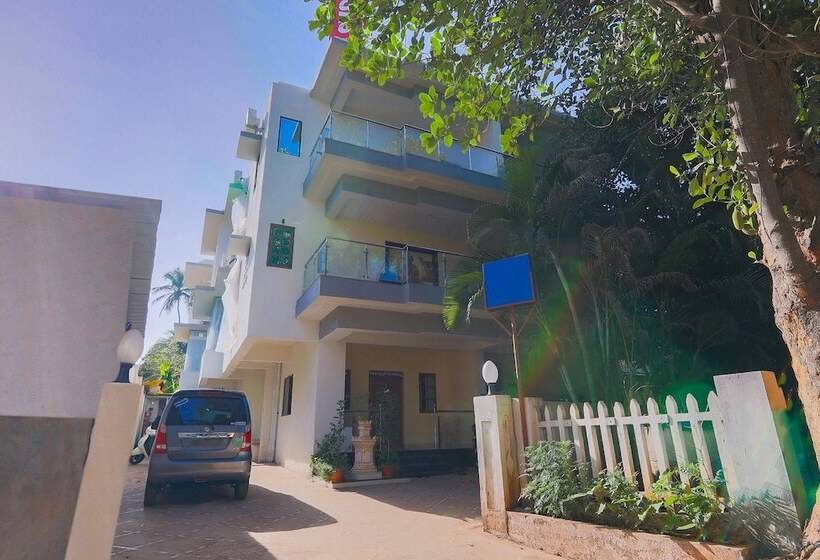 ホテル Oyo 1153 The Sky