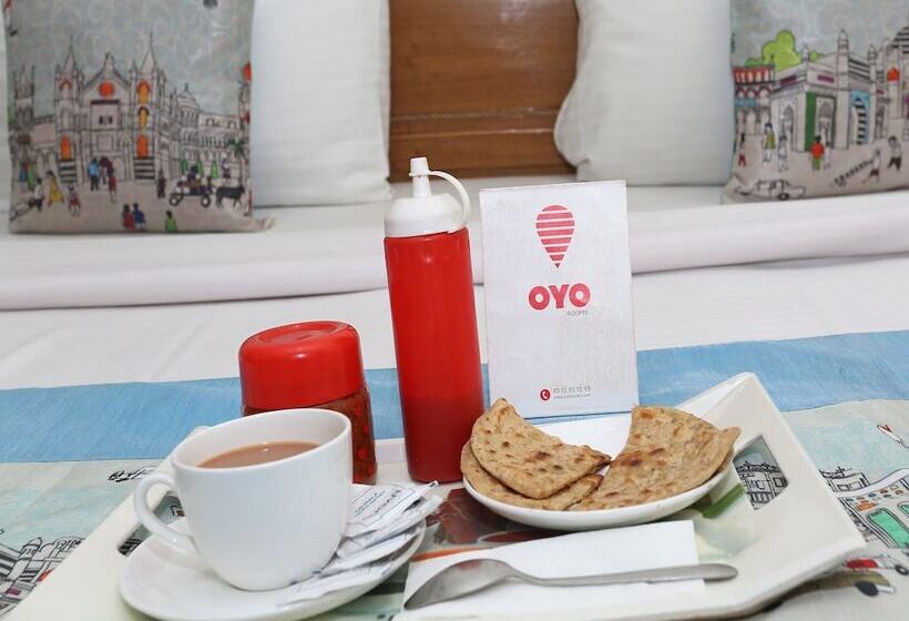 בית מלון כפרי Oyo 7497 Calangute