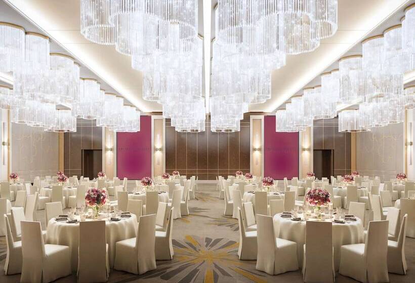 Pavilion Hotel Kuala Lumpur Managed By Banyan Tree