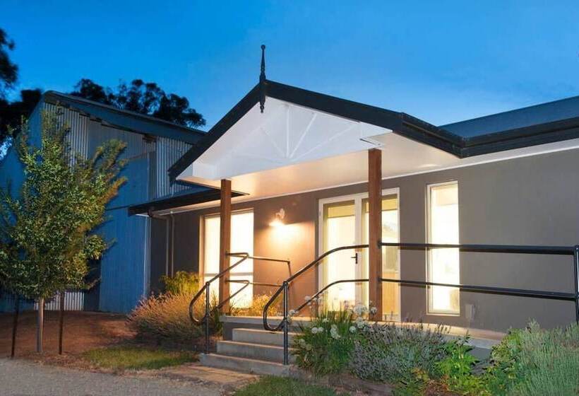 בית מלון כפרי Peppertree Farm