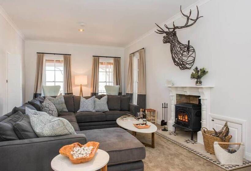 בית מלון כפרי Peppertree Farm