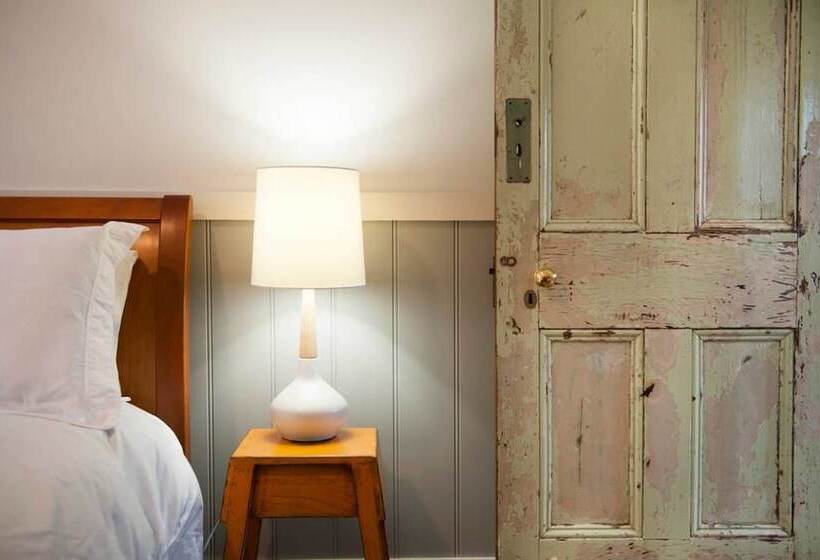 בית מלון כפרי Peppertree Farm