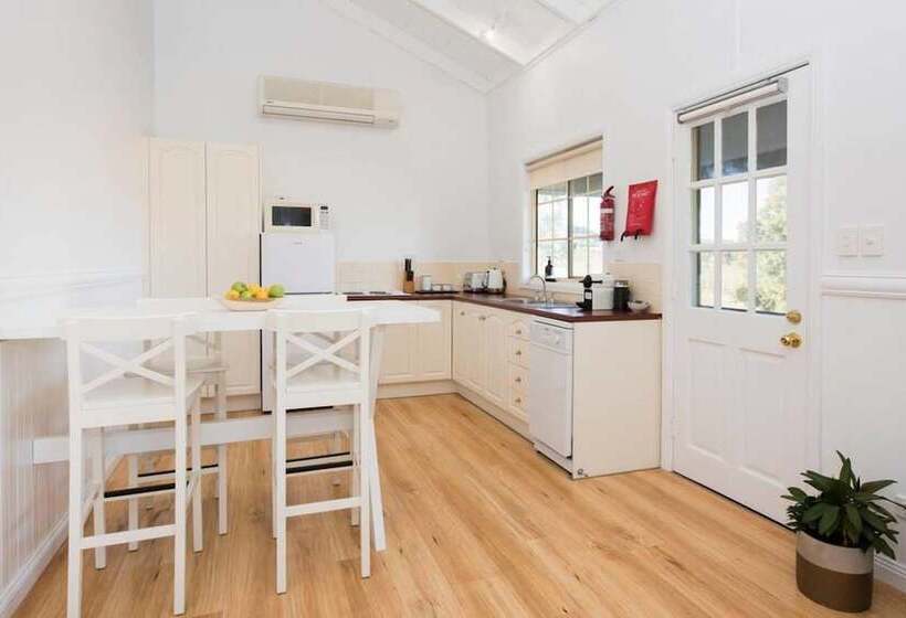 בית מלון כפרי Peppertree Farm