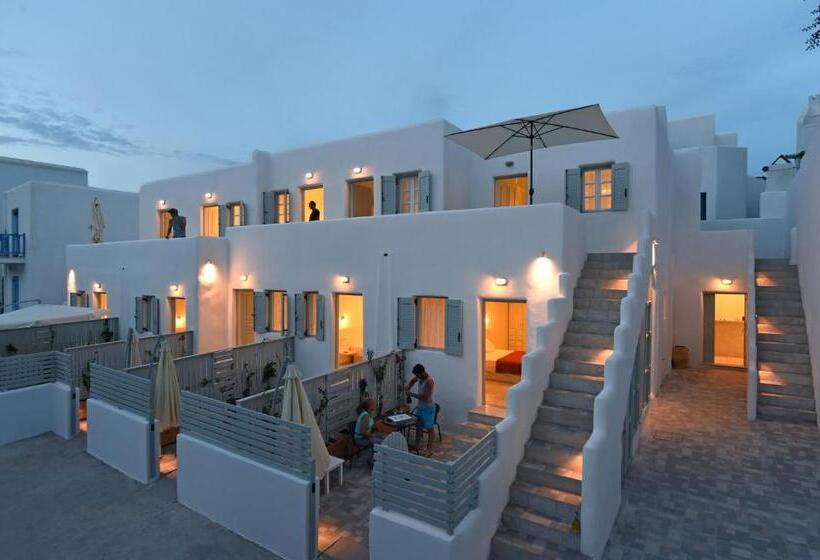 ホテル Porto Naoussa