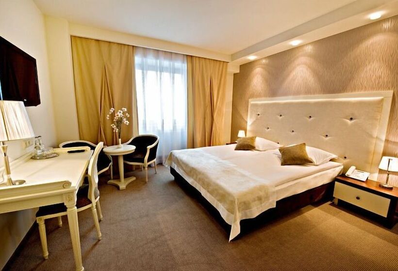 هتل Prezydencki 3 Star