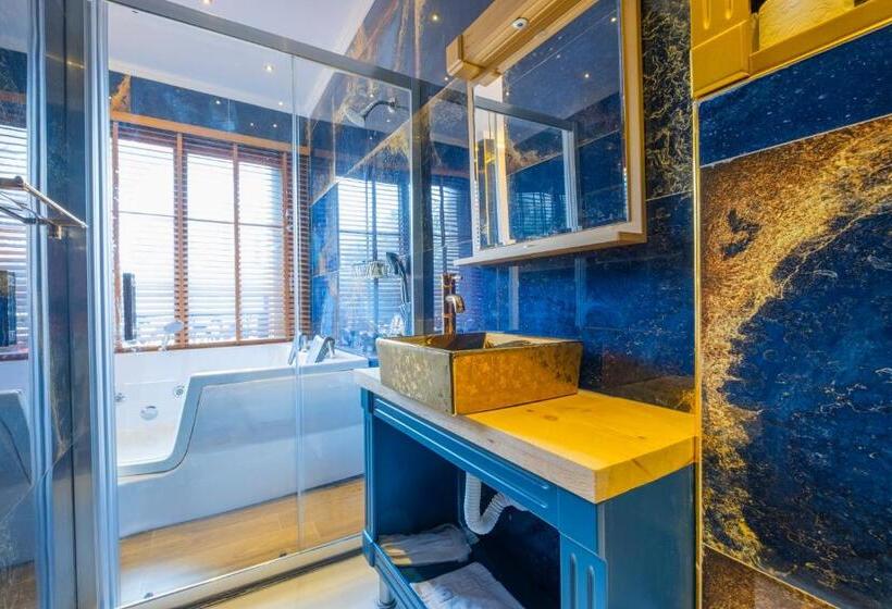 בית מלון כפרי Reis Royal