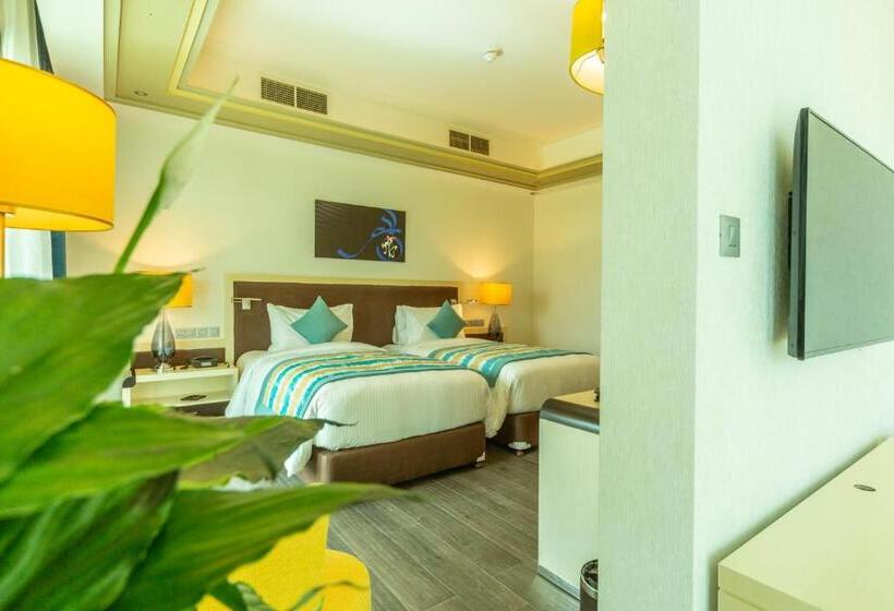 هتل Retaj Salwa Resort & Spa