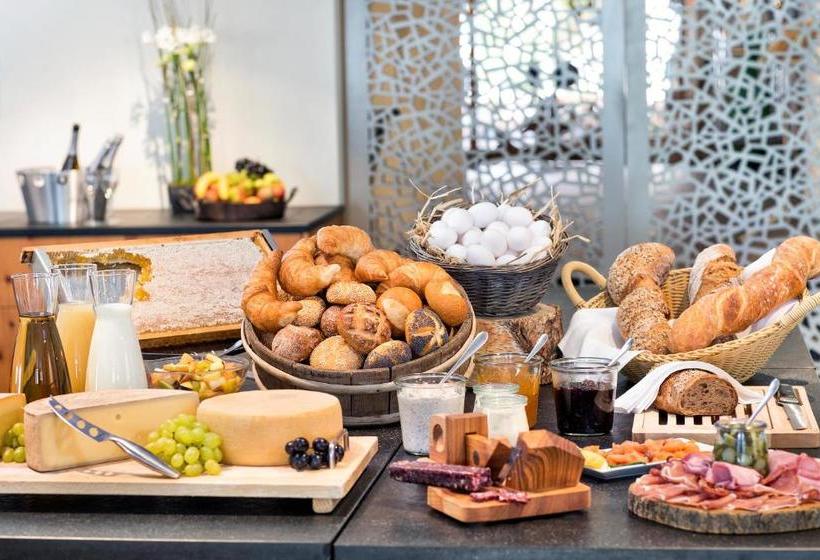 Soldanella By Hotel Adula