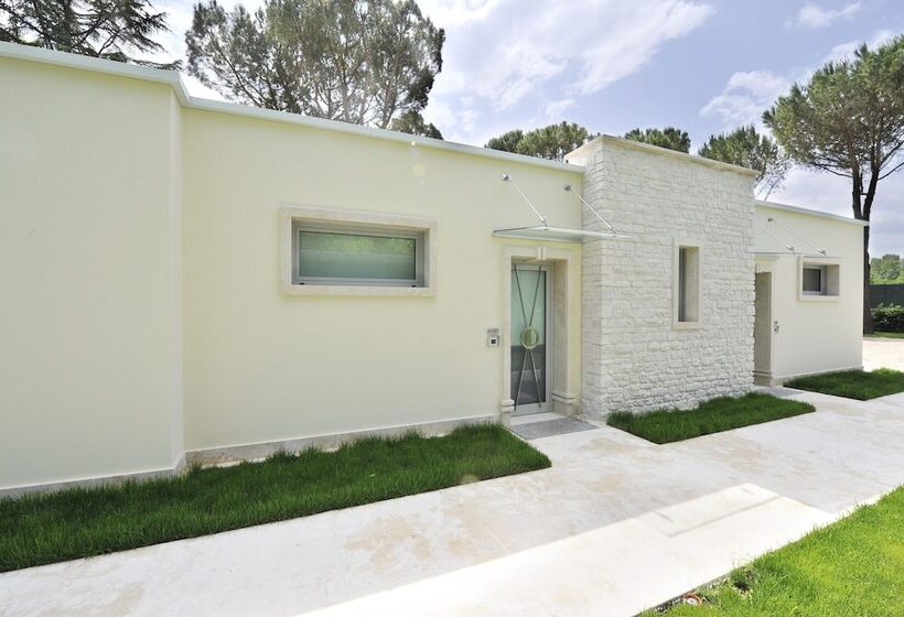 ホテル Suite Testani