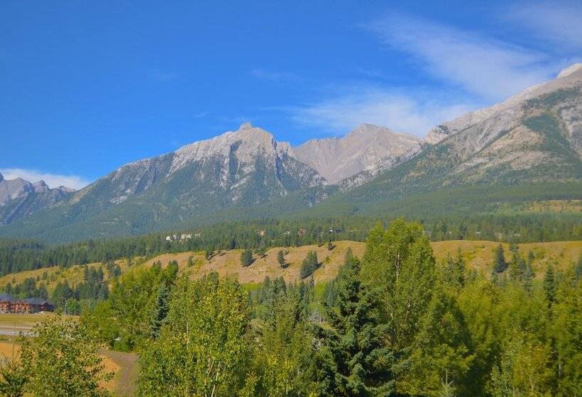 فندق Sunset Resorts Canmore And Spa