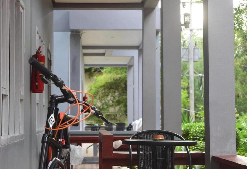 ホテル Tamarind Lanta Resort